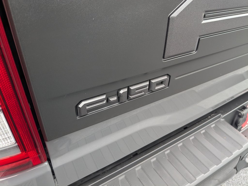 Used 2021  Ford Raptor image 31