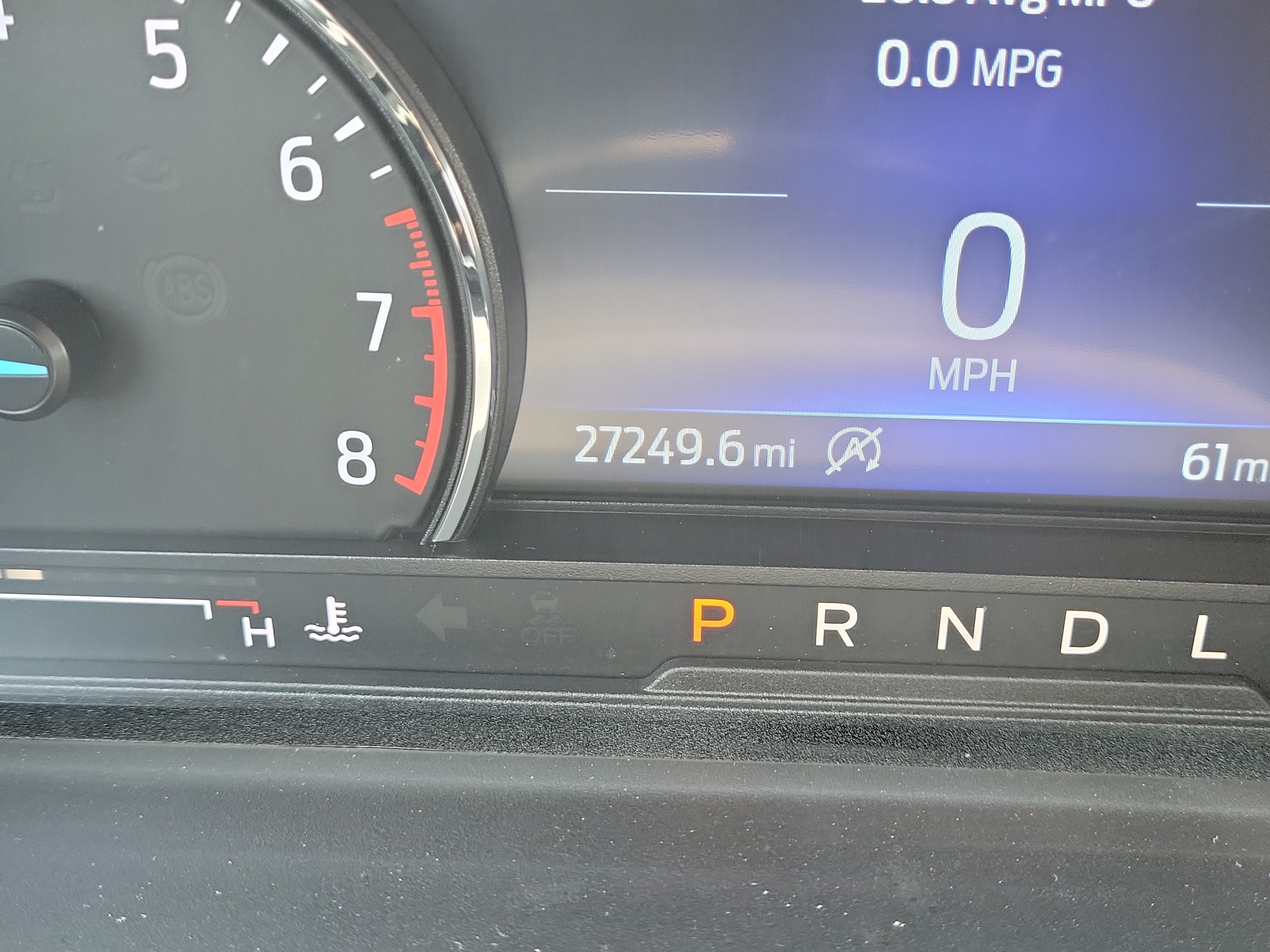 Used 2024 Gray Metallic Ford XLT image 24