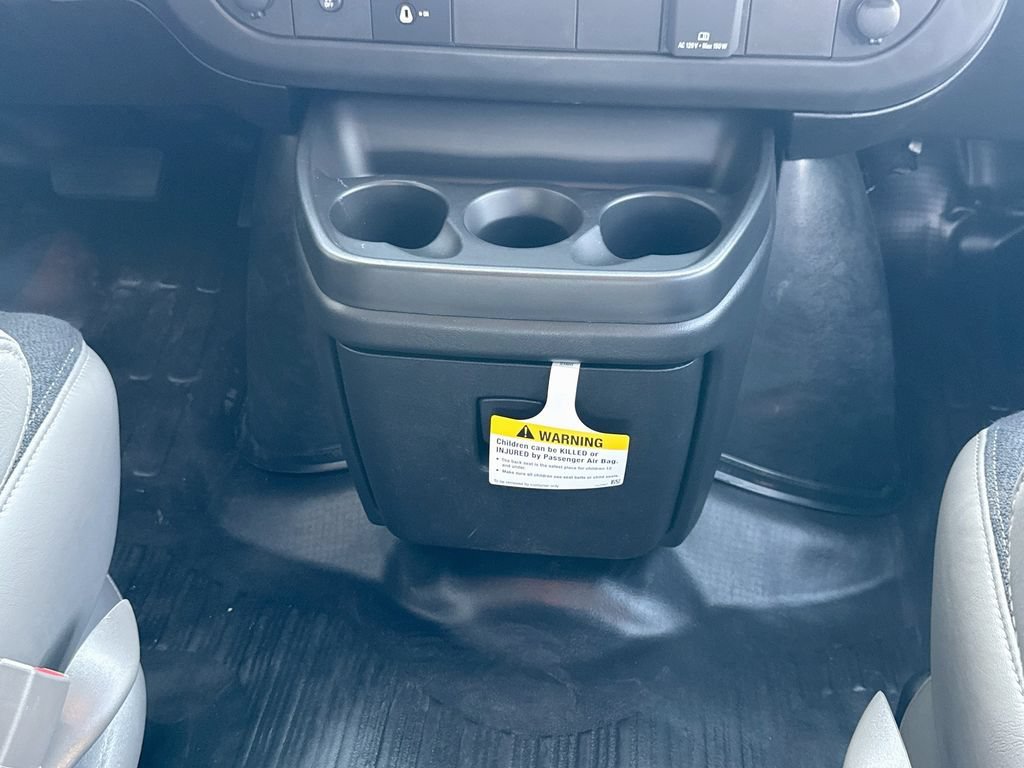 2026 Chevrolet Express Cargo Work Van - Photo 26