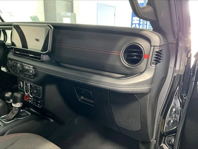 Used 2026 Black Clearcoat Jeep Rubicon image 12