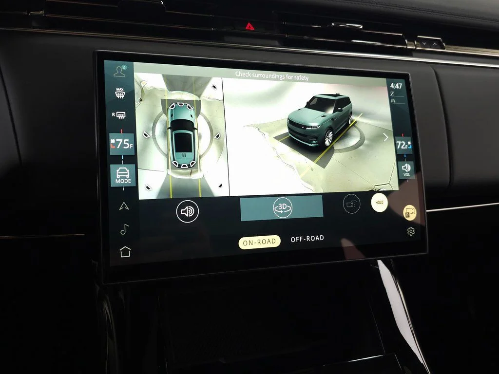 New 2026 Santorini Black Land Rover SE image 30