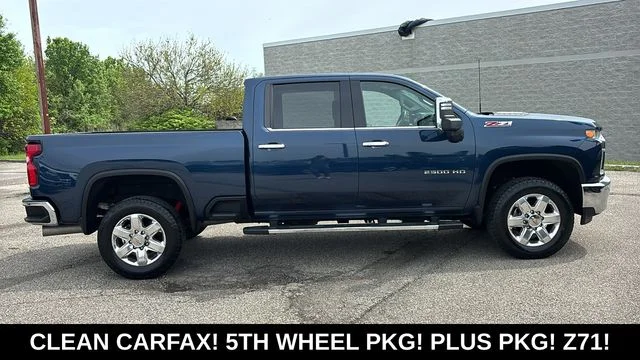 Used 2022 Blue Chevrolet LTZ image 27