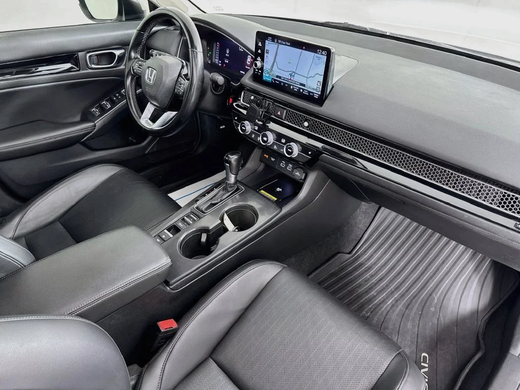 Certified Used 2022 Platinum White Pearl Honda Touring image 38