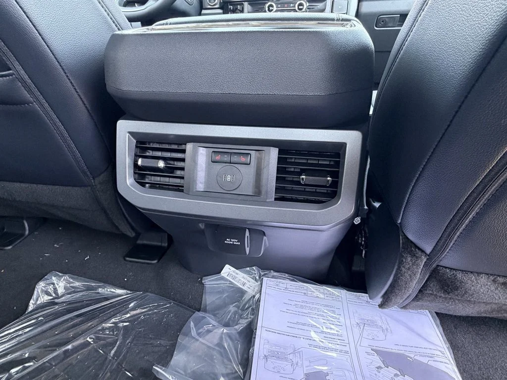 New 2026 Carbonized Gray Metallic Ford F-350® Lariat® image 19