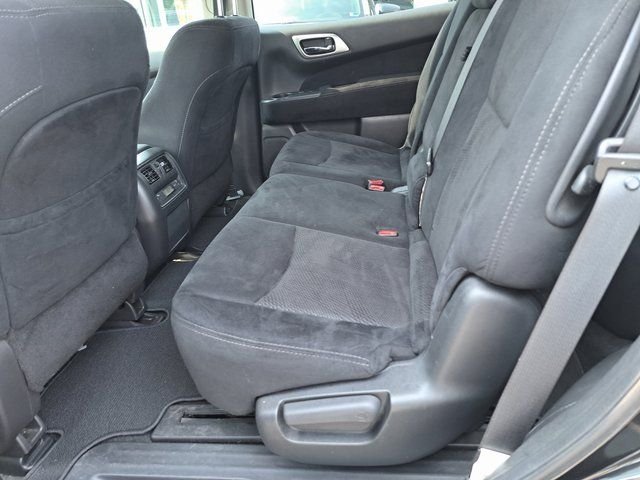 Used 2016 Black Nissan SV image 27