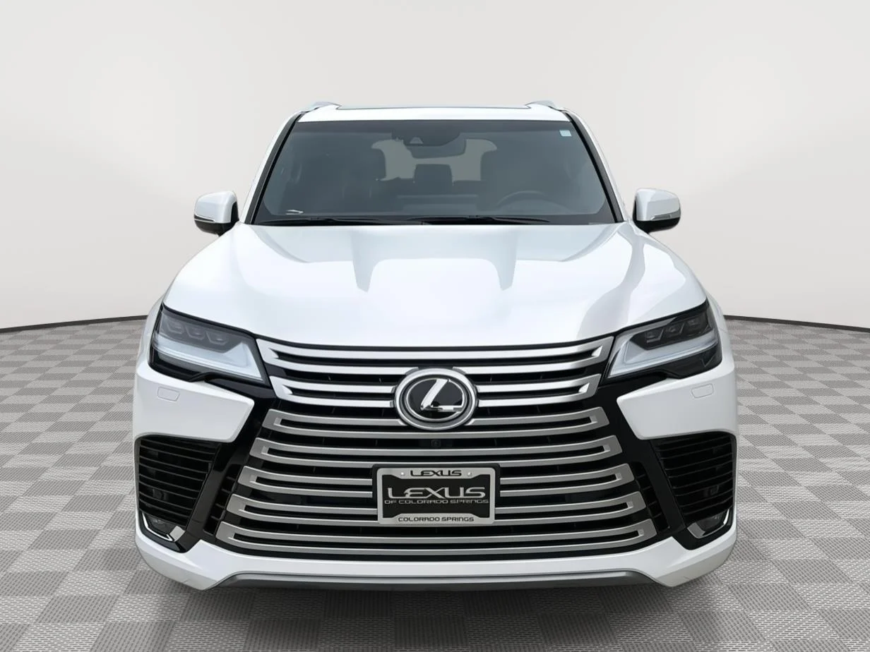 Certified Used 2024 Eminent White Pearl Lexus LX 600 Premium image 8