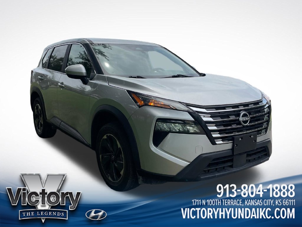 Used 2024 Nissan Rogue SV with VIN 5N1BT3BB2RC695055 for sale in Kansas City