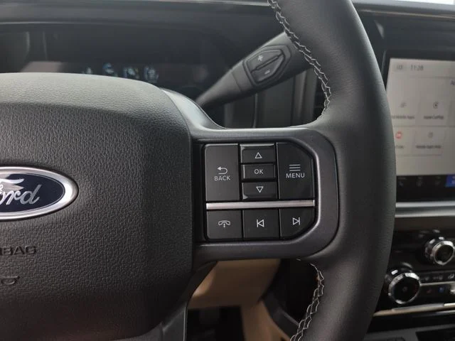 New 2026 Glacier Gray Metallic Tri-Coat Ford F-250® Lariat® image 19
