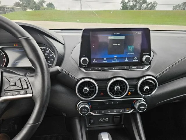 Used 2025 Gray Nissan SV image 17