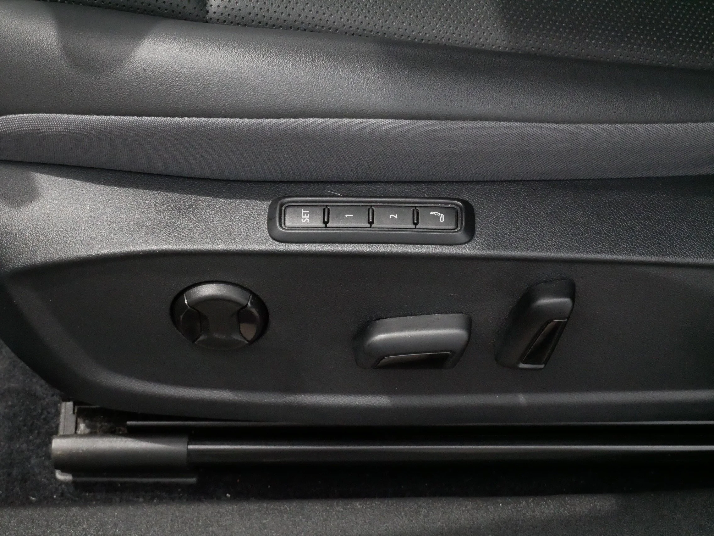 Certified Used 2023 Pure Gray Volkswagen Pro S image 20