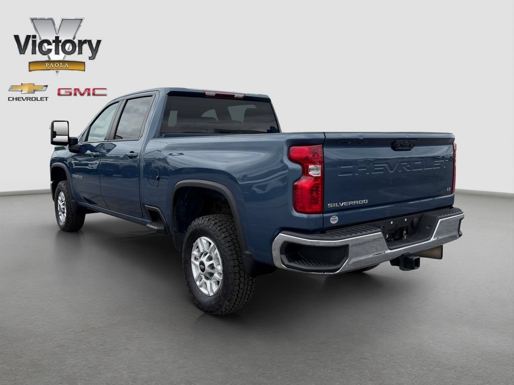 Used 2024 Lakeshore Blue Metallic Chevrolet LT image 26