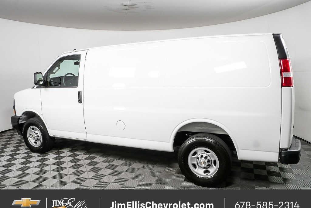 2025 Chevrolet Express Cargo Work Van - Photo 23