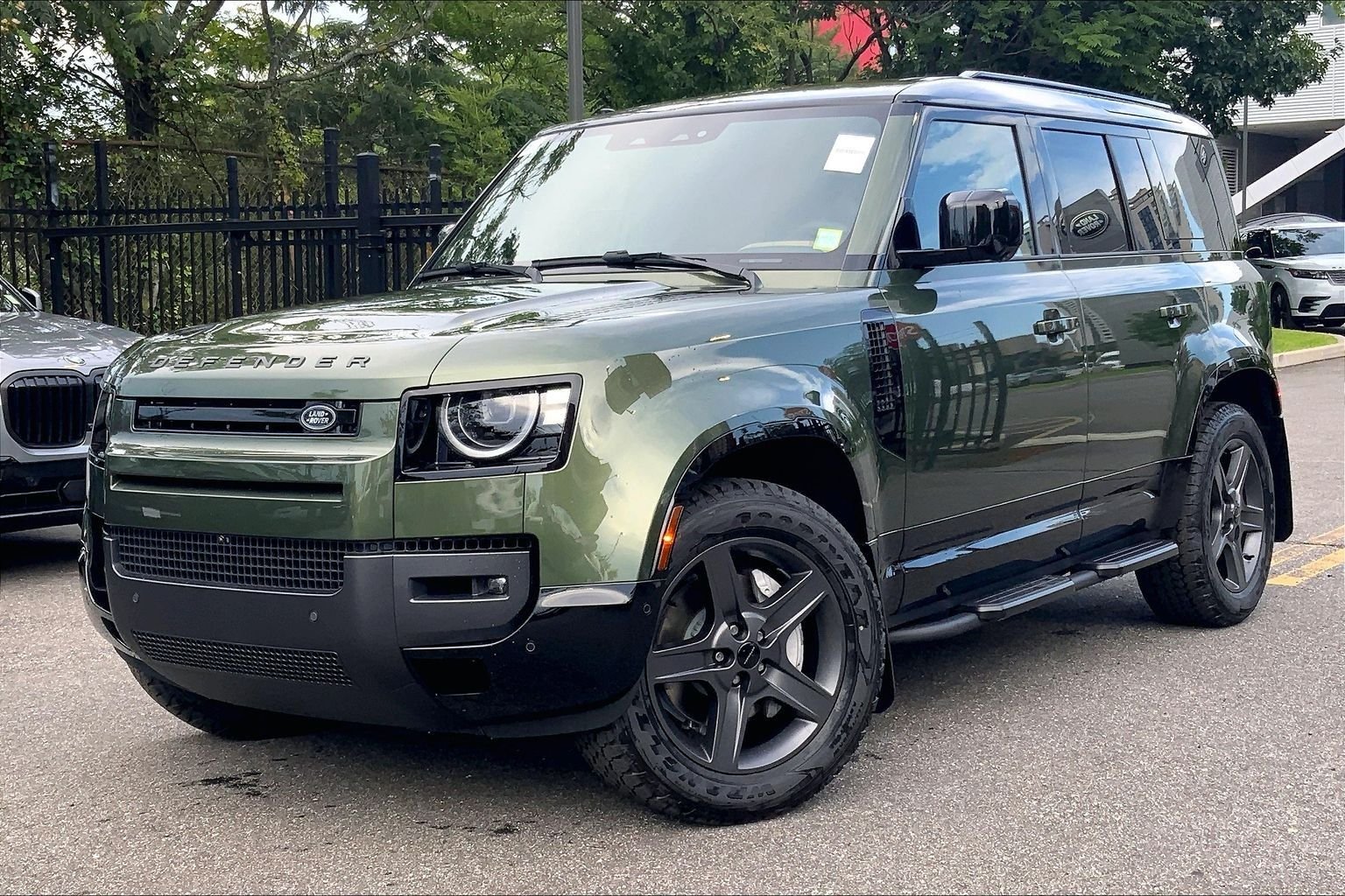 2026 Land Rover Defender 110