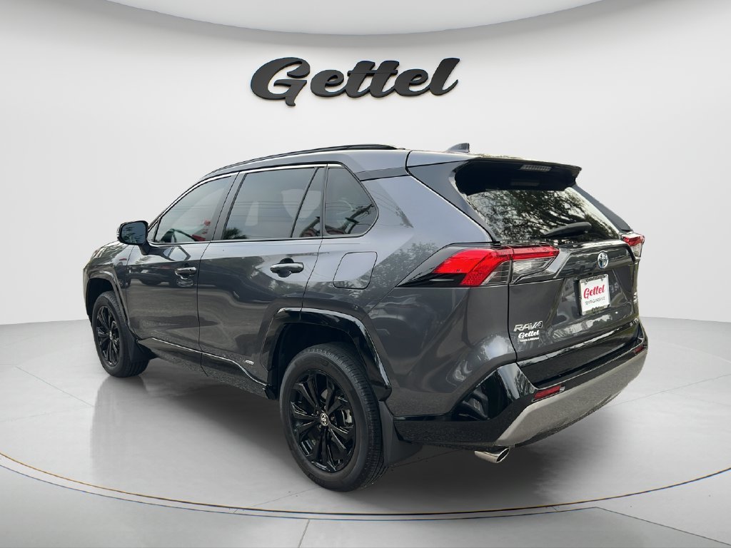 Certified Used 2024 Gray Toyota SE image 7