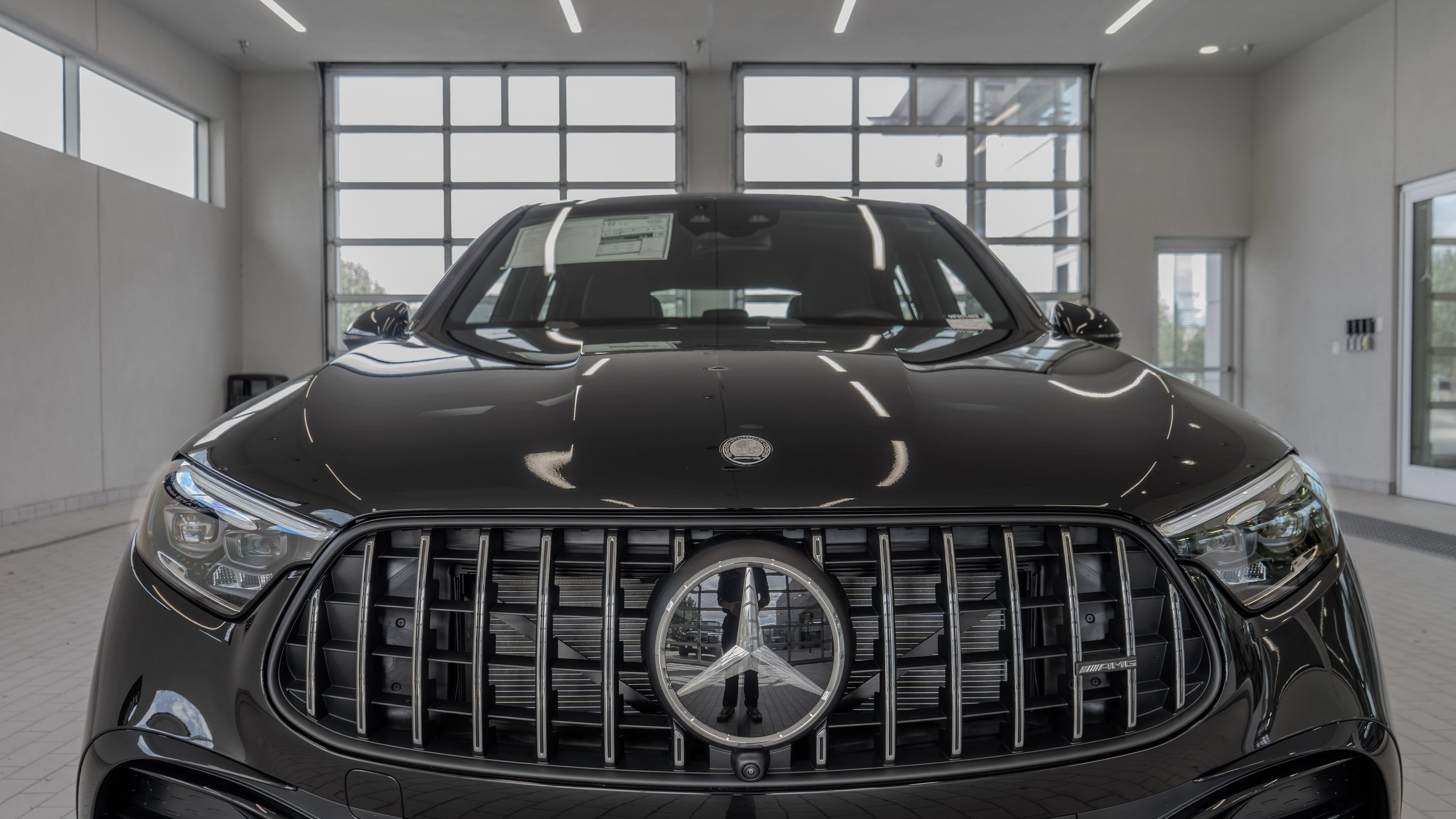 New 2027 Obsidian Black Metallic Mercedes-Benz GLC 350e image 60