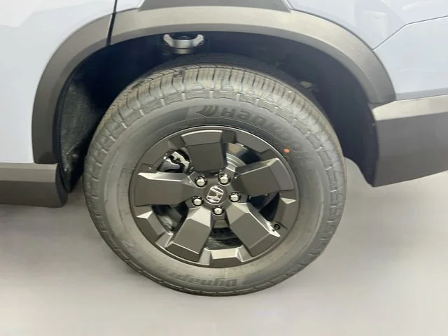 New 2026 Sonic Gray Pearl Honda RTL Towing image 22
