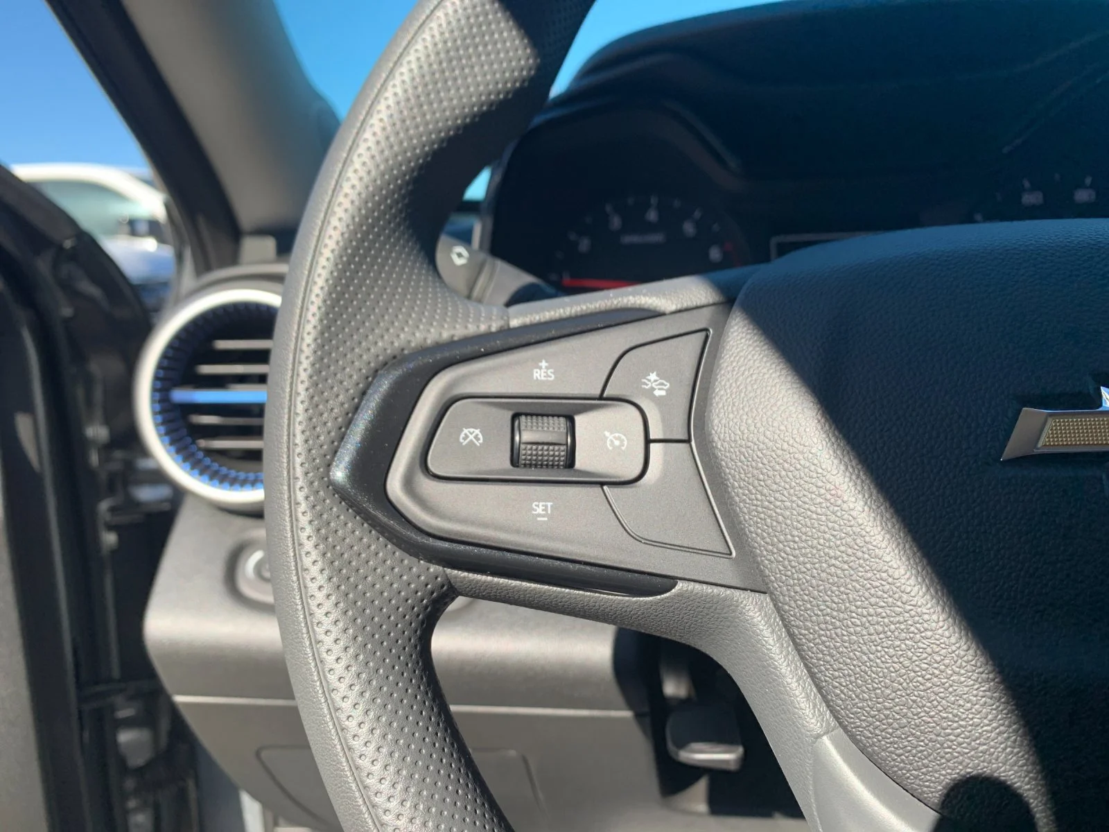 2026 Chevrolet Trax LS - Photo 26