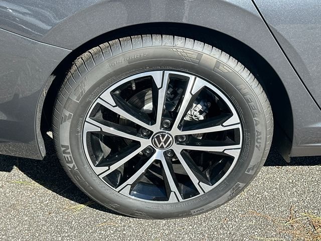 New 2026 Gray Volkswagen 1.5T Sport image 16