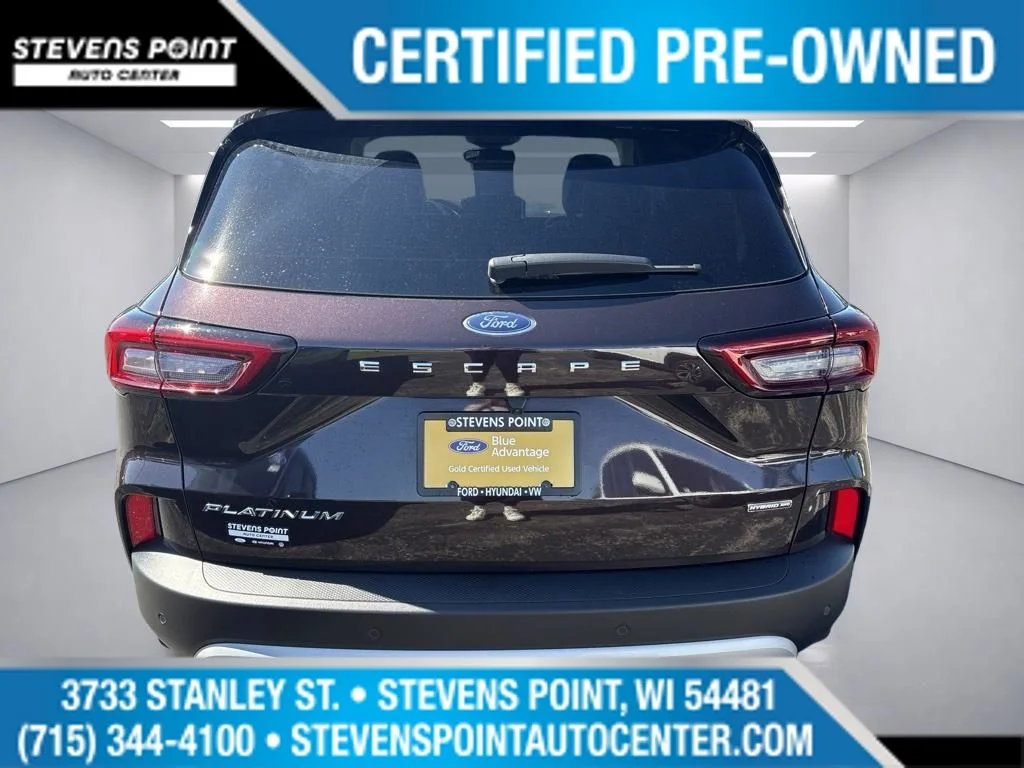 Used 2023 Cinnabar Red Metallic Premium Colorant Ford Platinum image 5
