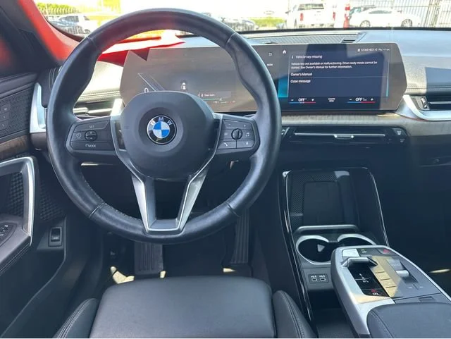 Used 2023 White BMW xDrive28i image 7