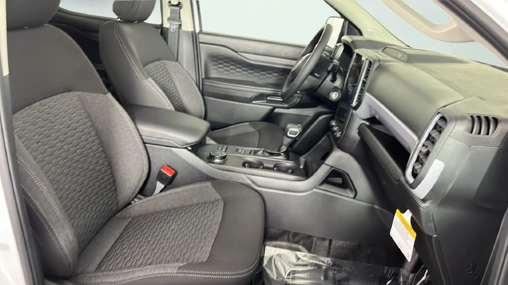 New 2026 White Ford XL image 15