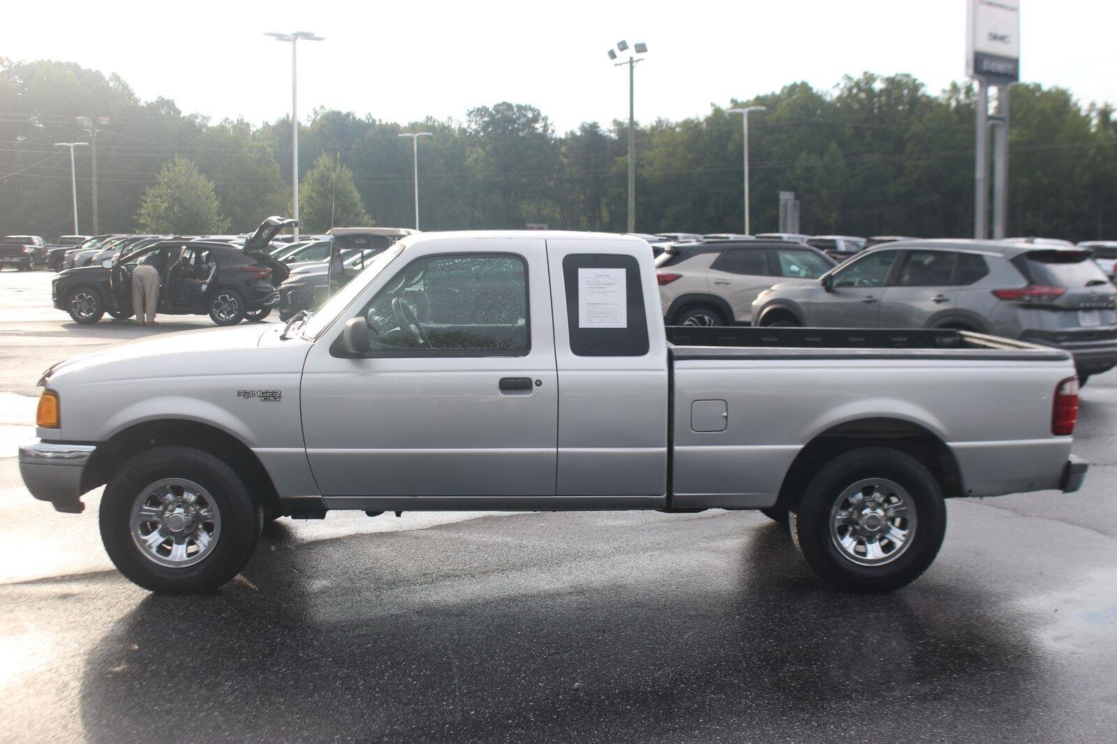 Used 2003 Silver Ford XL Fleet image 4