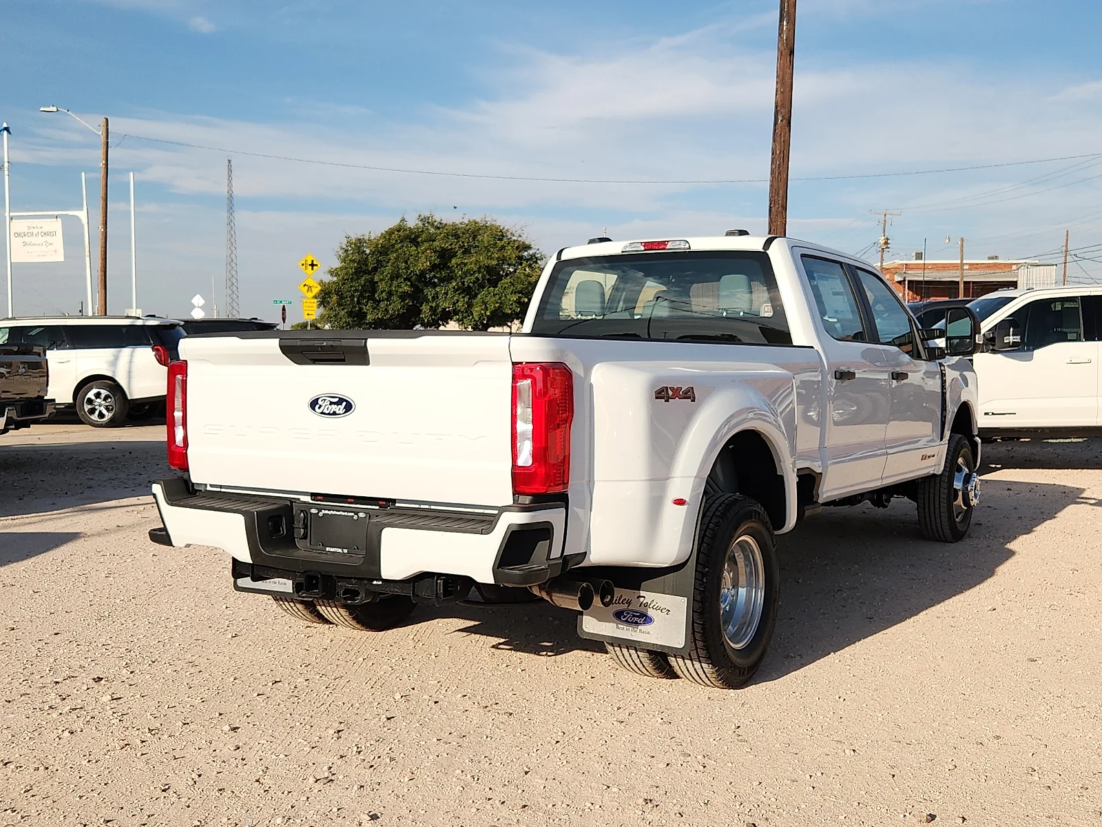 New 2027 Oxford White Ford XL image 7
