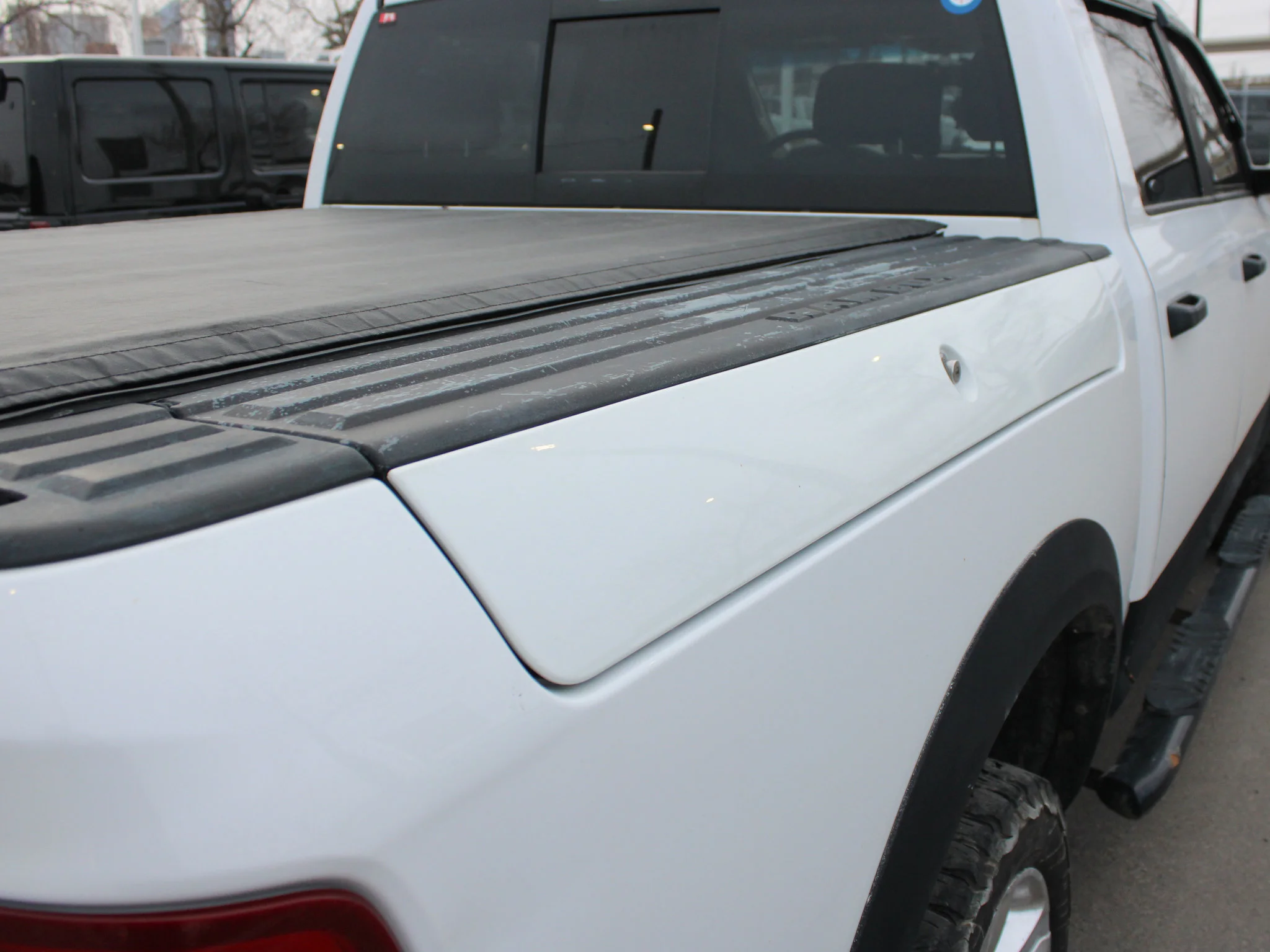 Used 2010 White Dodge SLT * Mechanics Special | HEMI V8 | RamBox | Remote Start | Tonneau Cover image 10