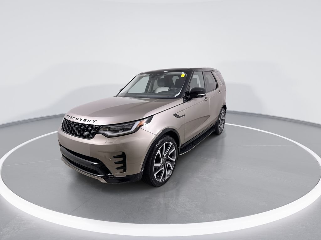 Certified Used 2025 Brown Land Rover Dynamic SE image 4