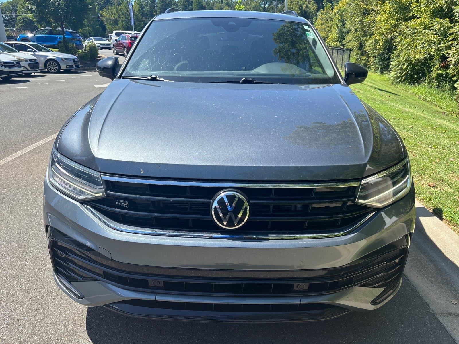Used 2023 Platinum Gray Metallic Volkswagen SE R-Line Black image 8