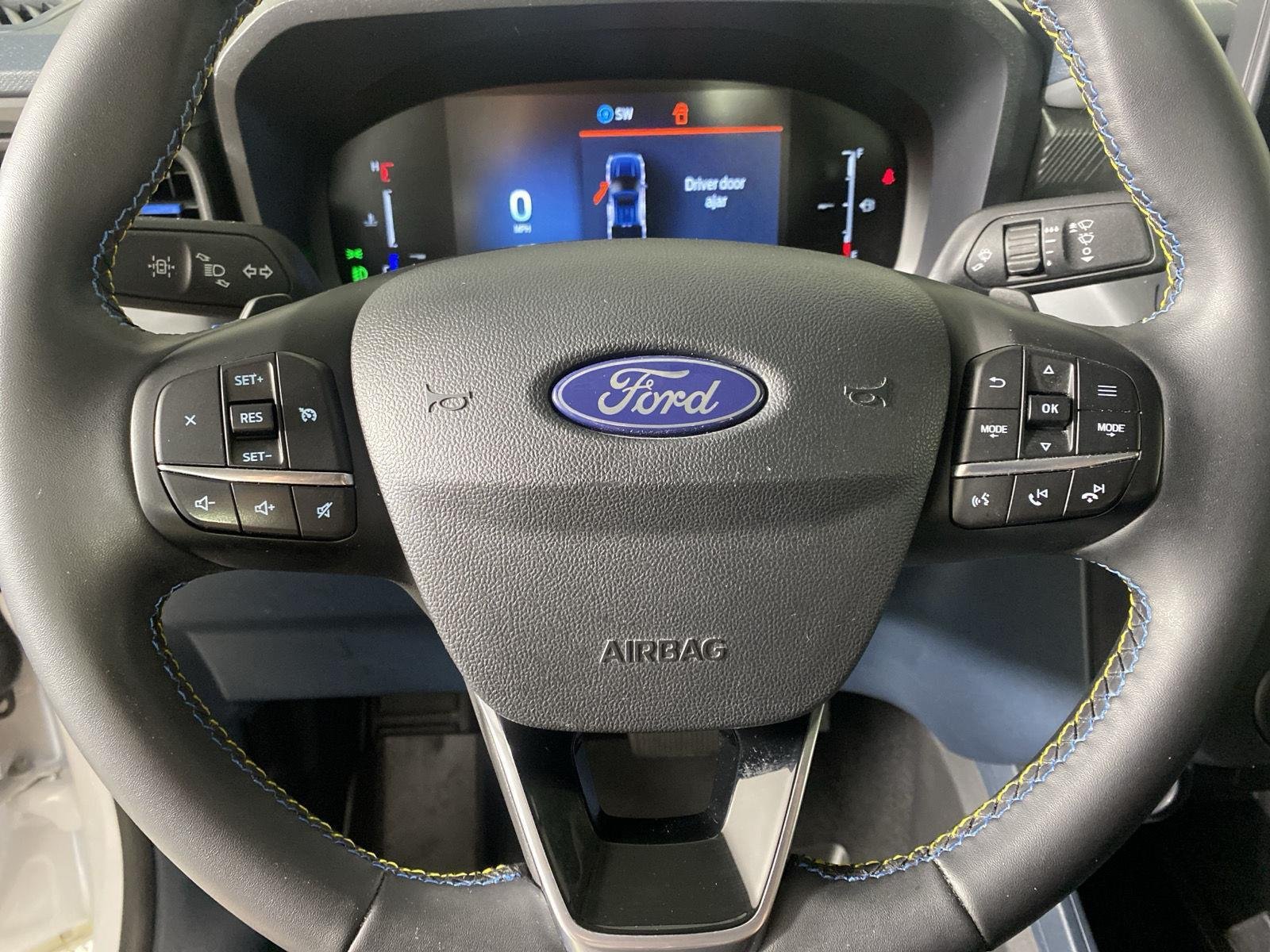 Used 2025 Oxford White Ford Lobo image 24