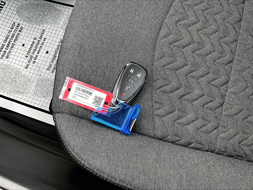 Used 2022 Blue Chevrolet LT image 32