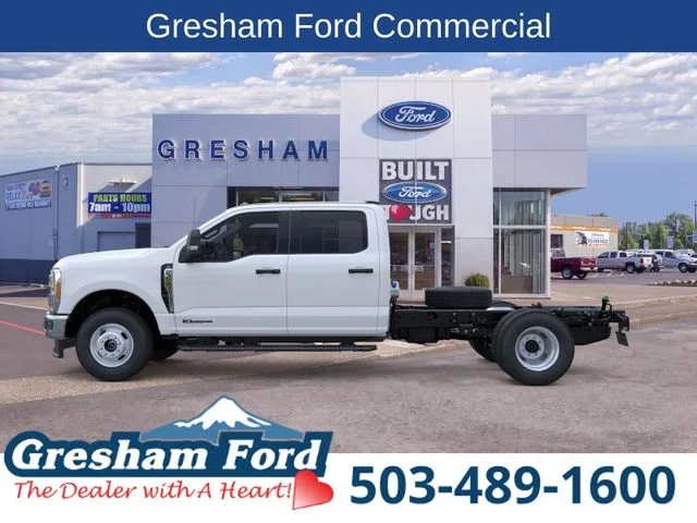 New 2026 Oxford White Ford XL image 4
