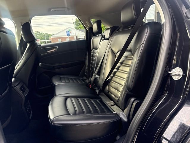 Used 2024 Black Ford SEL image 11