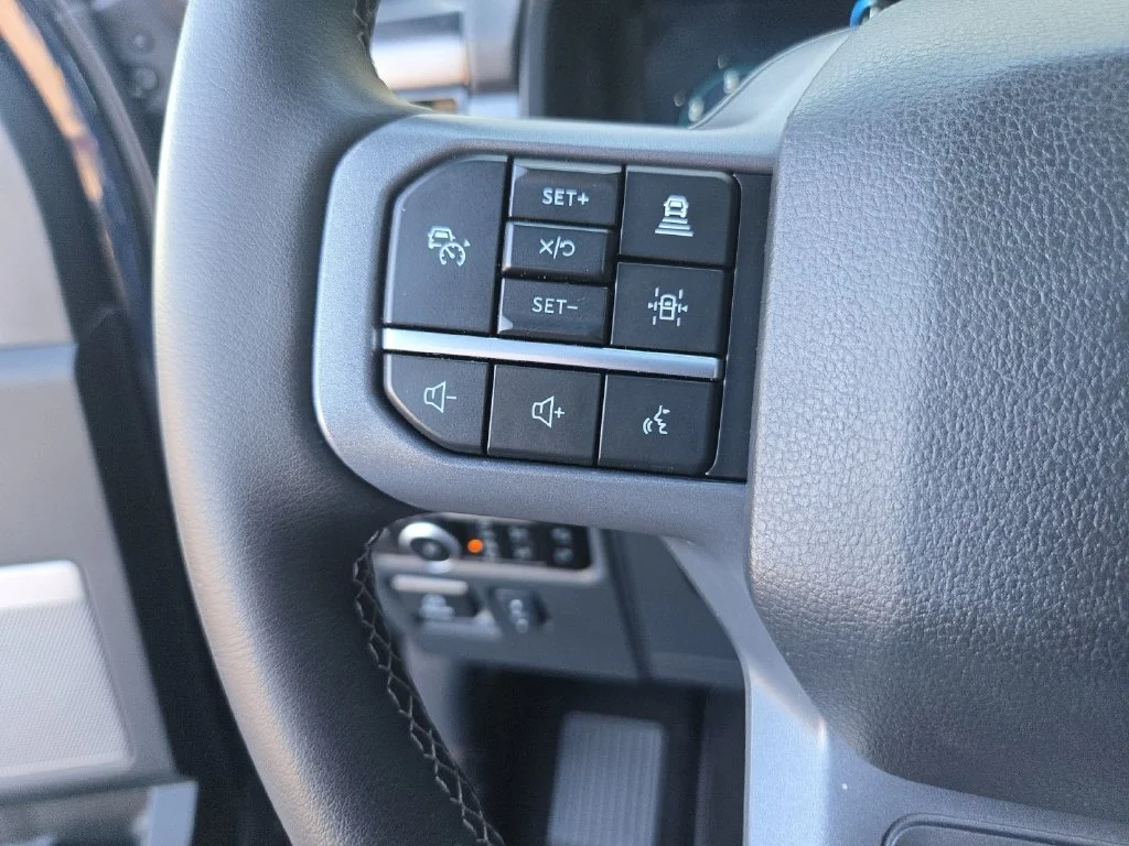Used 2025 Blue Ford Lariat image 26