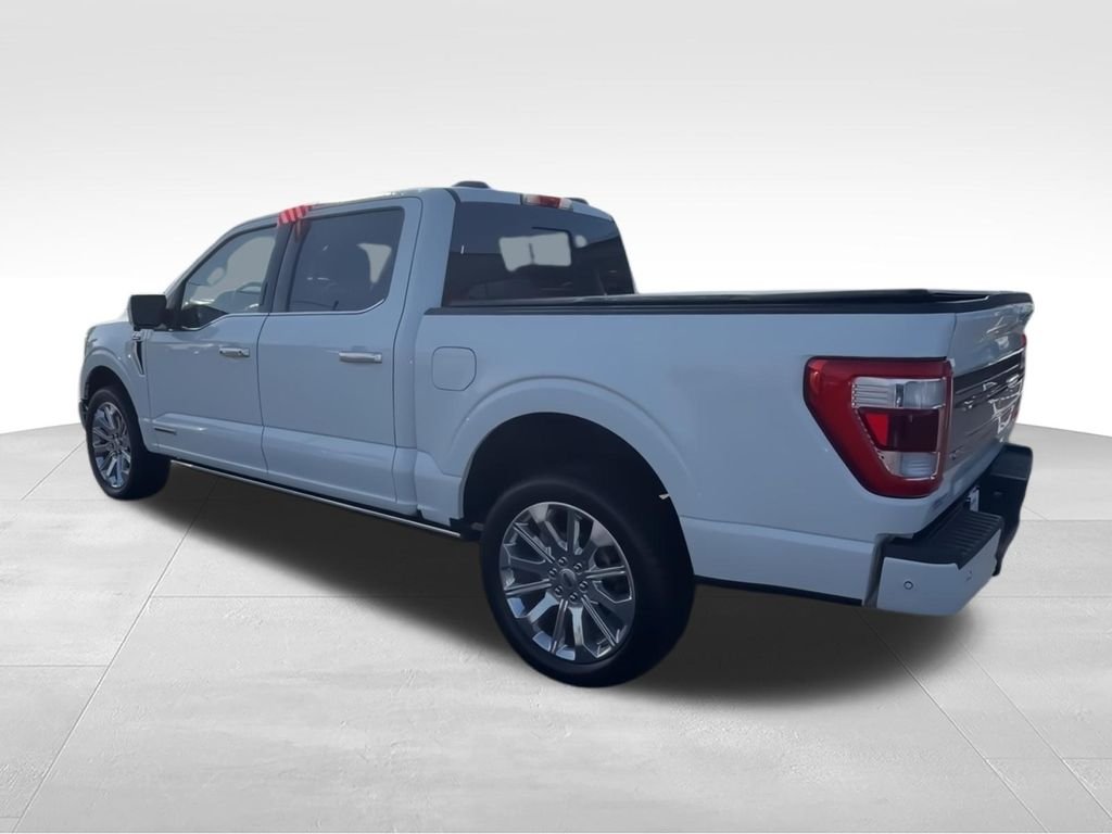 Used 2022 White Ford Limited image 6