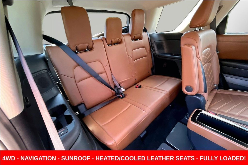 Used 2022 White Nissan Platinum image 32