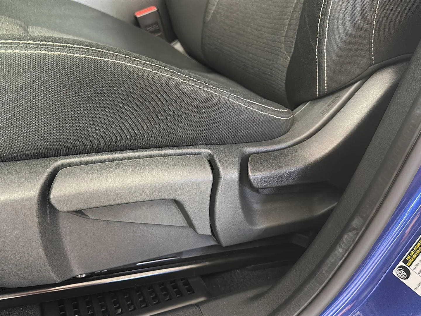 Used 2022 Caspian Blue Metallic Nissan S image 19
