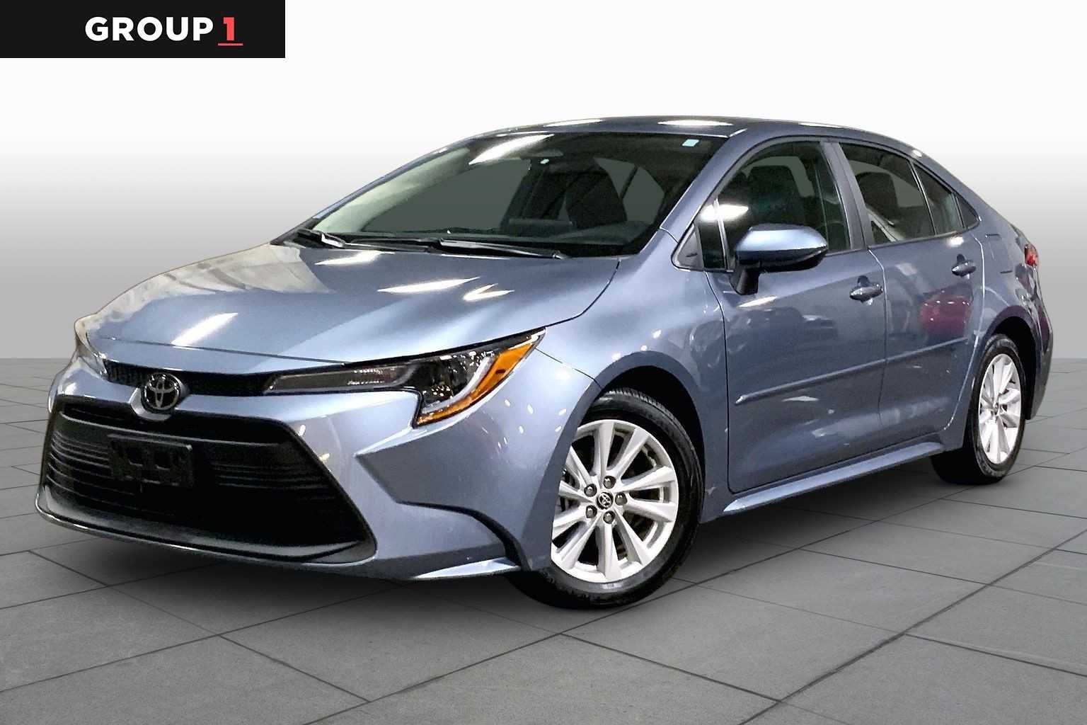 2025 Toyota Corolla LE CVT's photo