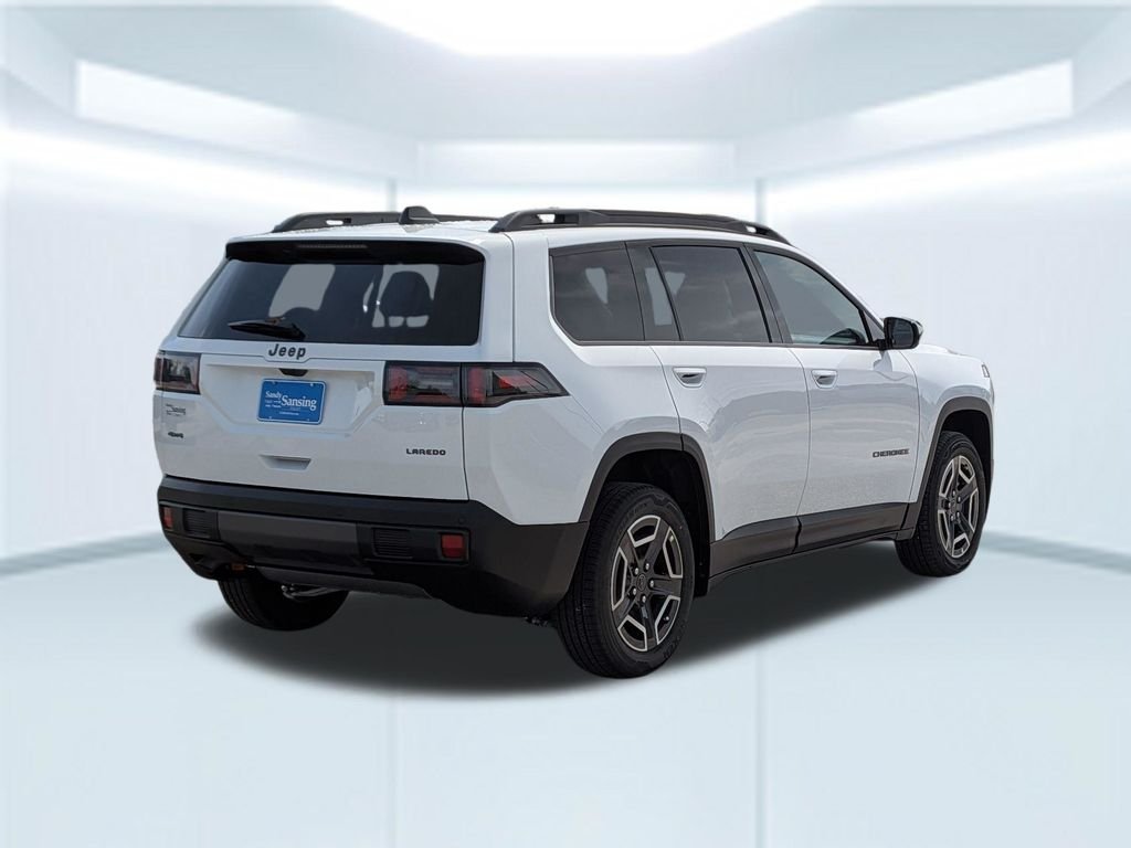 New 2026 Bright White Clear-Coat Exterior Paint Jeep Laredo image 7