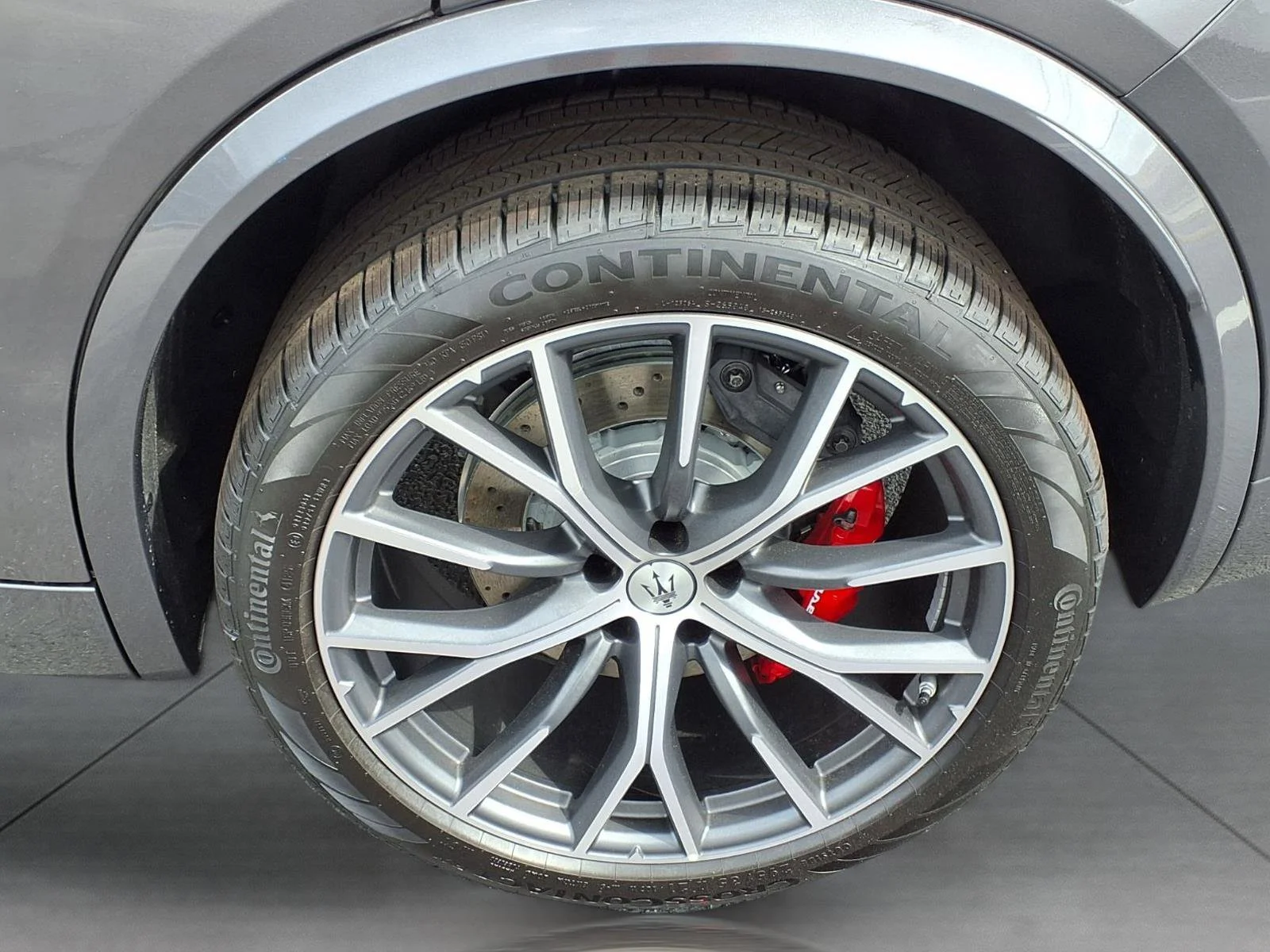 New 2026 GRIGIO LAVA Maserati Modena image 6