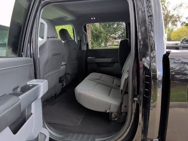 Used 2025 Black Ford XLT image 16