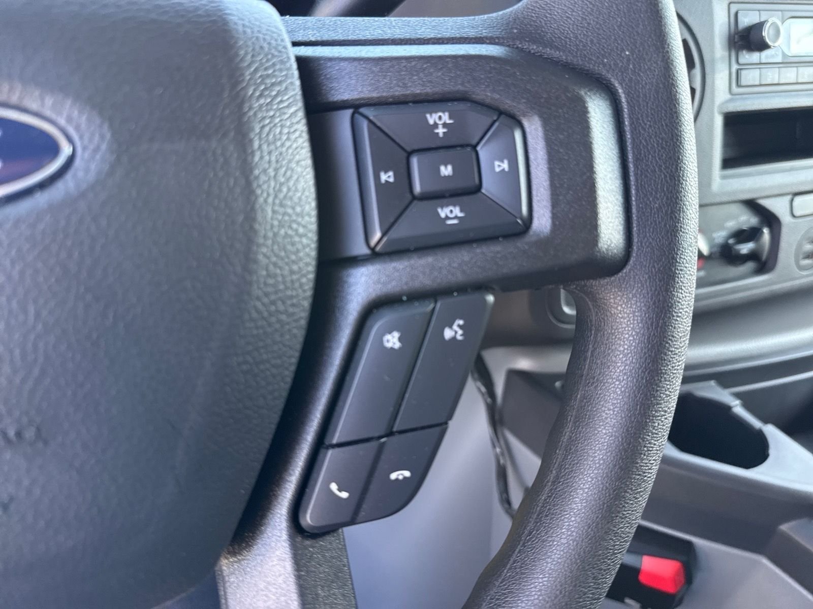 New 2026 Oxford White Ford E-450 DRW image 20