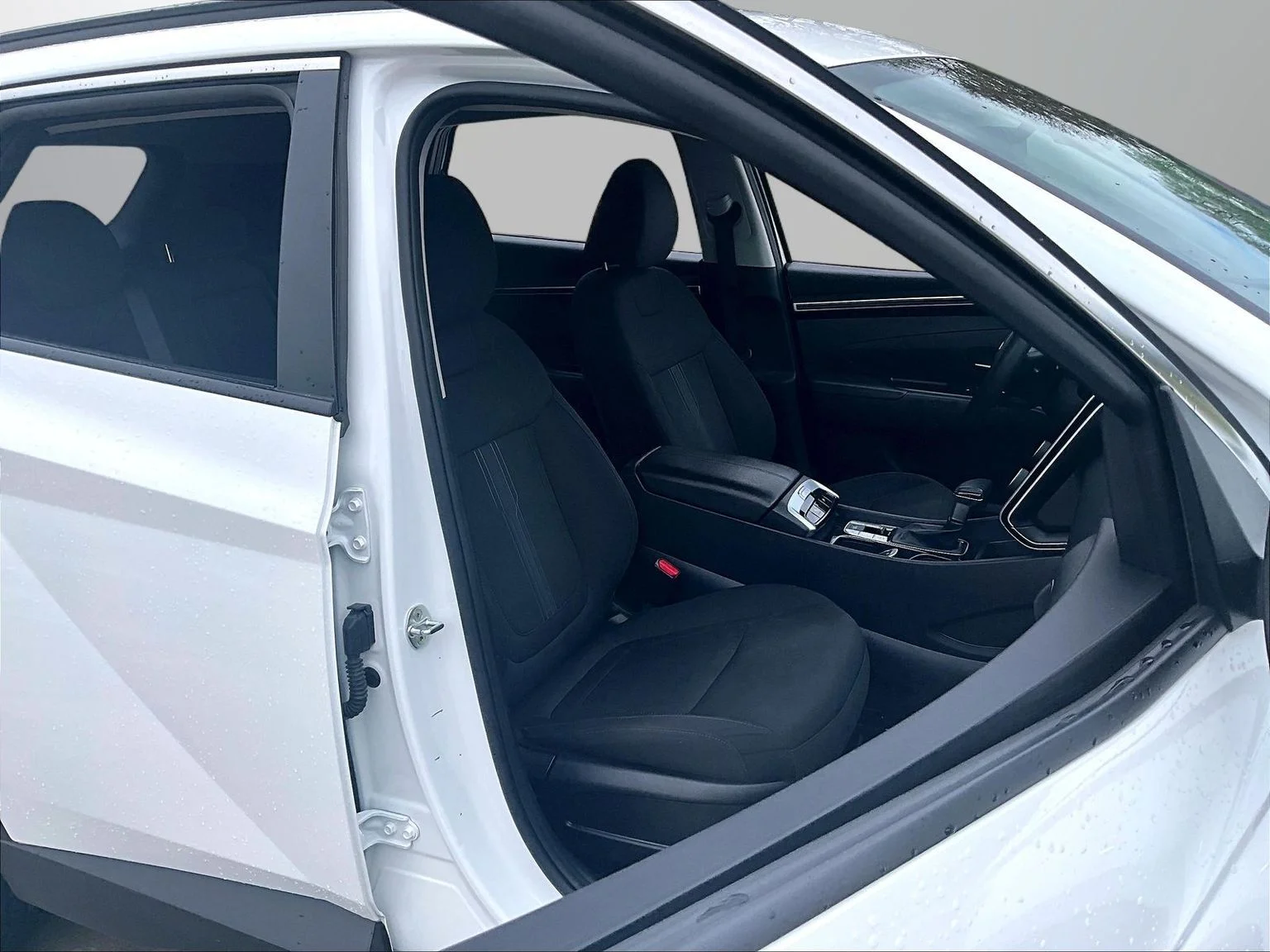 Used 2023 White Hyundai SEL image 8