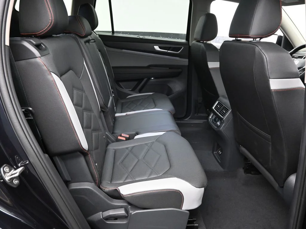 2026 Volkswagen Atlas Atlas Peak Edition - Photo 8