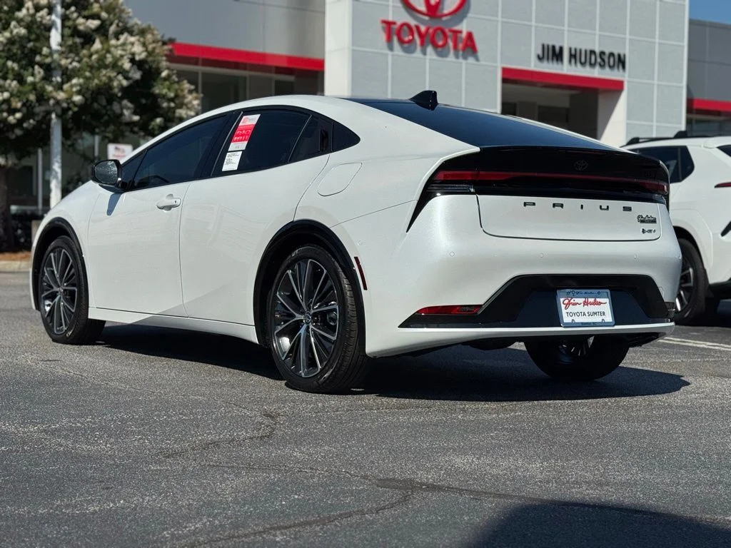 New 2026 Wind Chill Pearl Toyota Limited image 9