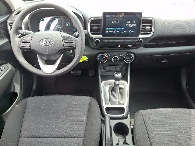 New 2026 White Hyundai SE image 10