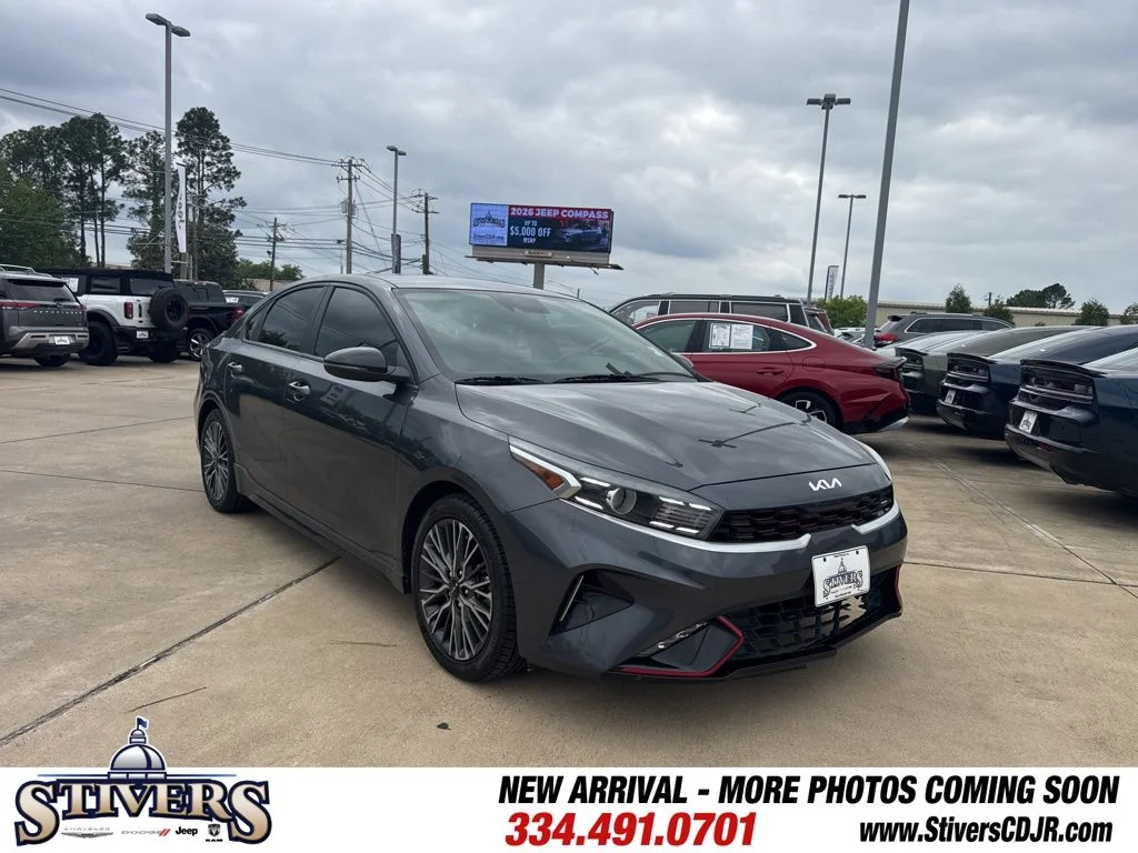 2022 Kia FORTE GT-Line