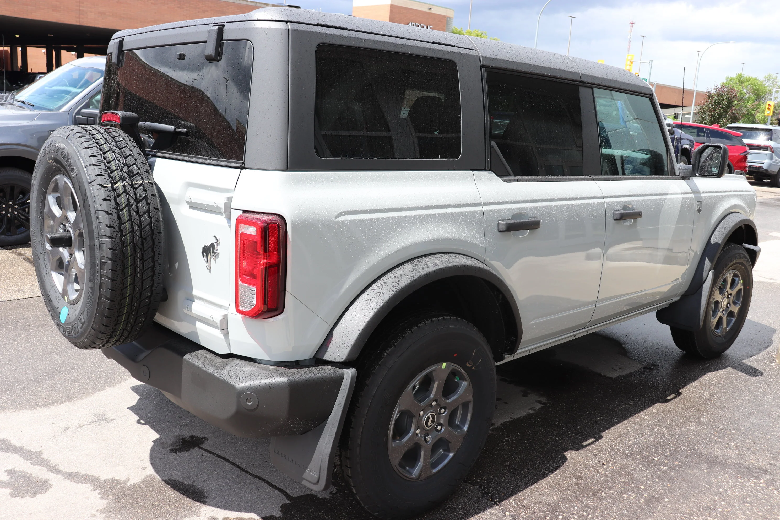 New 2026 AVALANCHE GREY Ford Big Bend image 4
