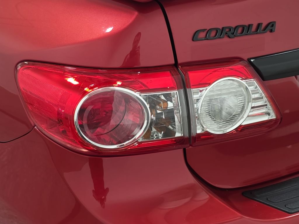 Used 2012 Barcelona Red Metallic Toyota S image 31